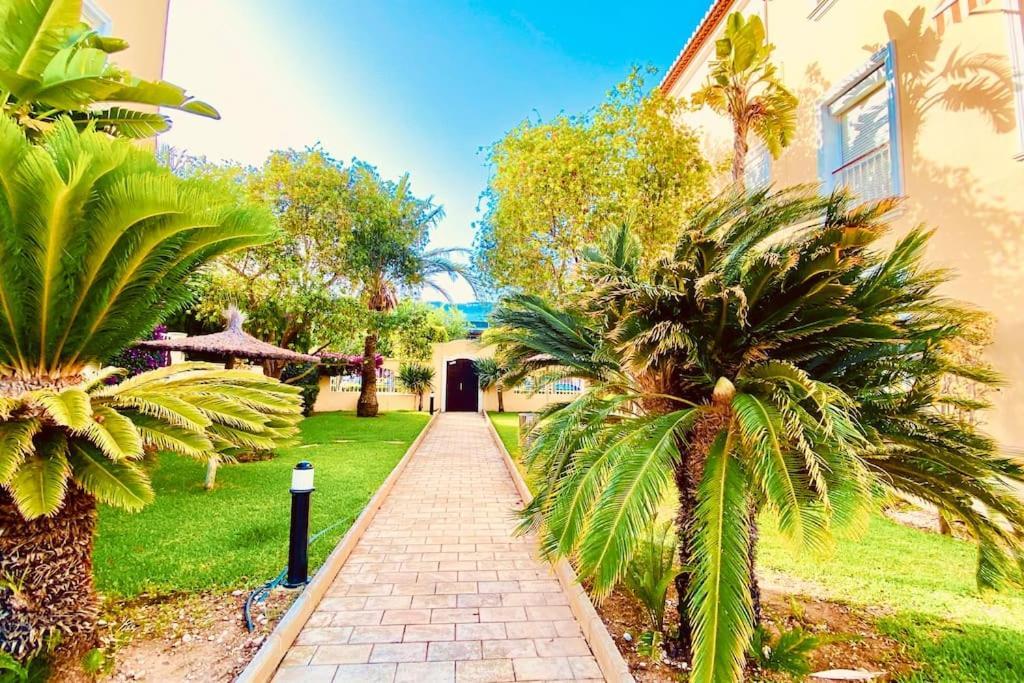 Beach Penthouse Apartment Хавеа Экстерьер фото